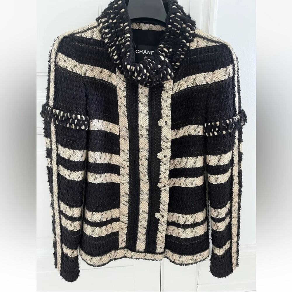 CHANEL Paris Moscou 09 black and Cream Striped tweed Knit Skirt Suit 36 - Picture 5 of 16